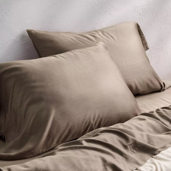 Casaluna Metallic Light Brown Bamboo Rayon King 2 Pillowcase Set 20" x 40" - Picture 1 of 5